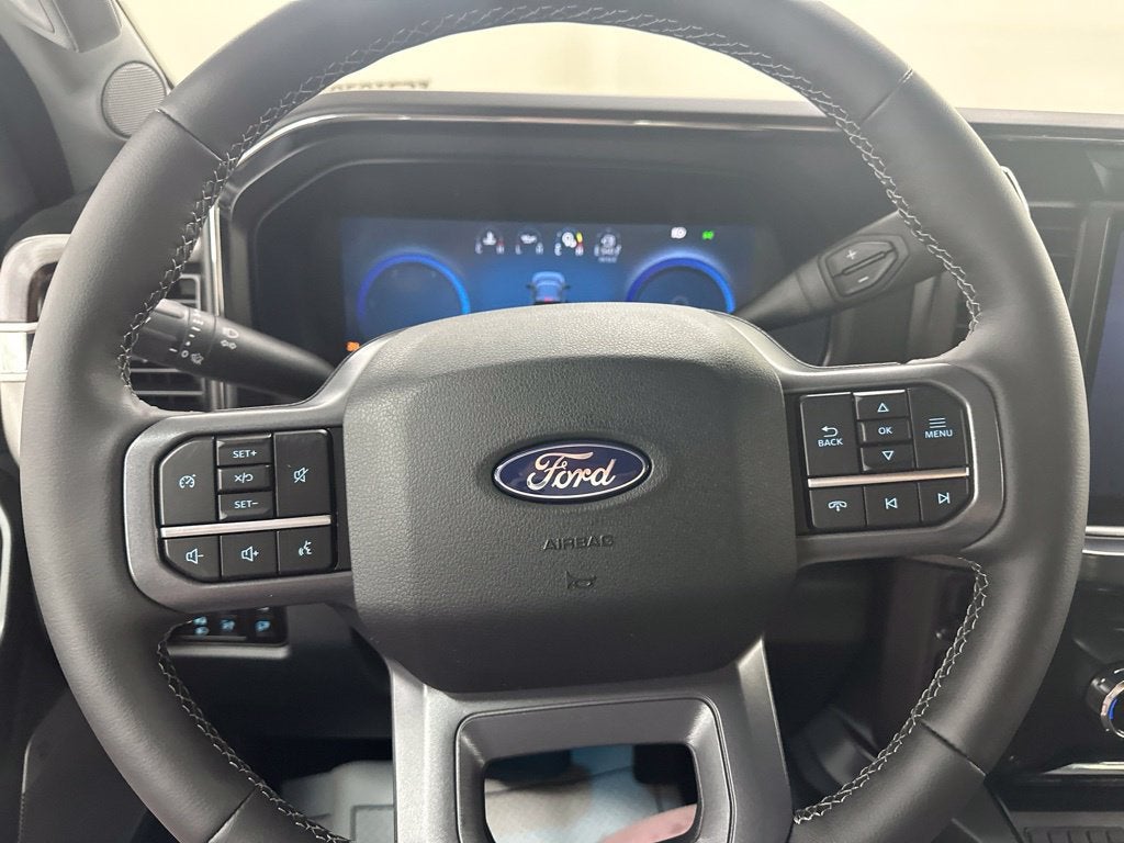 2027 Ford F-350SD Lariat