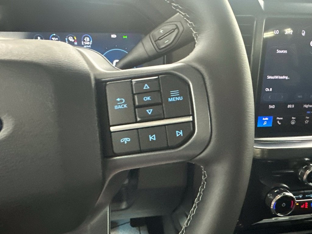 2027 Ford F-350SD Lariat