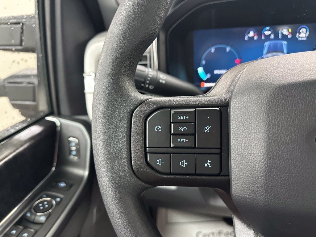 2027 Ford F-350SD XLT