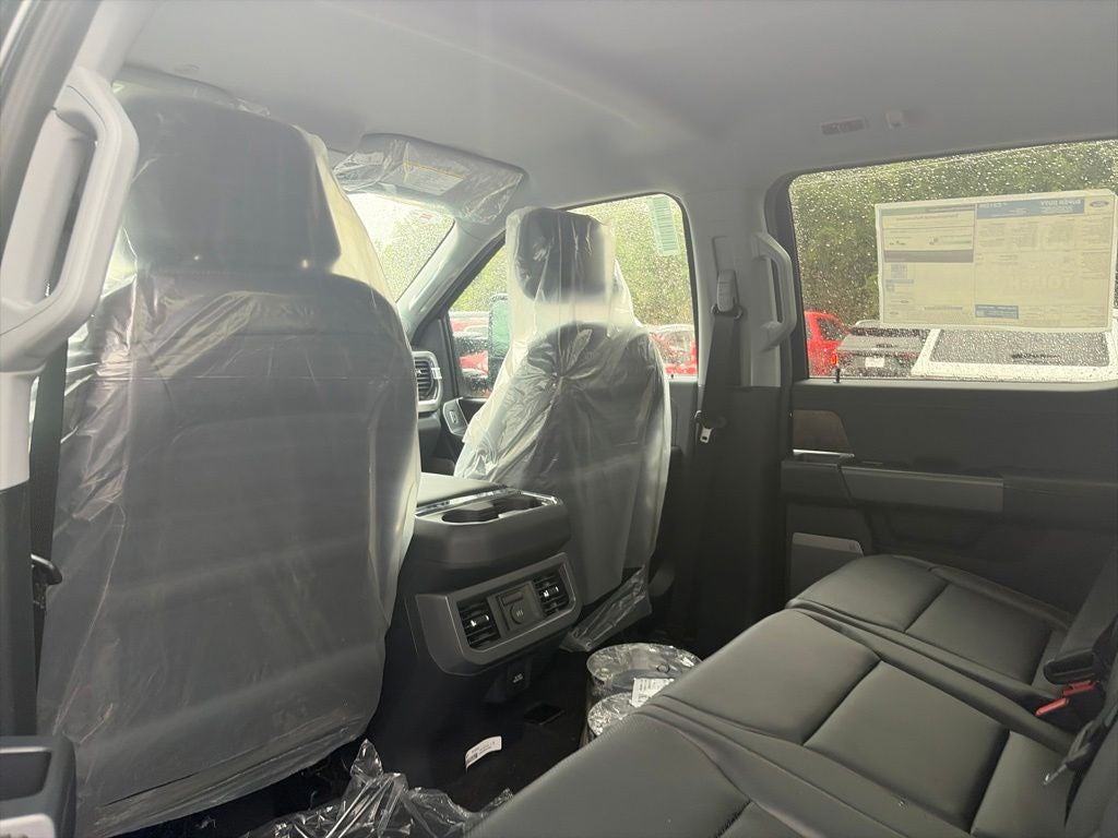 2027 Ford F-350SD Lariat