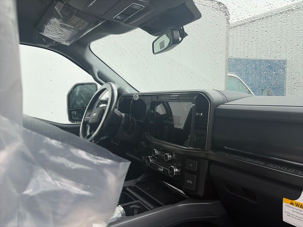 2027 Ford F-350SD Lariat