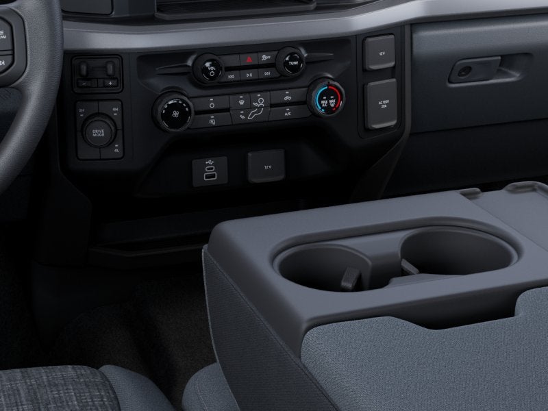 2027 Ford F-350SD F-350® XLT
