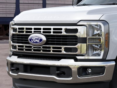 2027 Ford F-350SD F-350® XLT