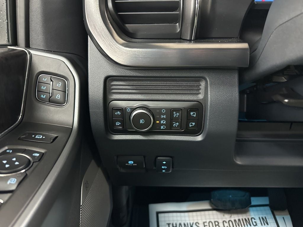 2026 Ford F-350SD Lariat