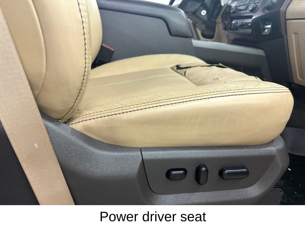 2011 Ford F-350SD Lariat DRW