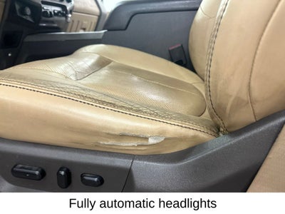 2011 Ford F-350SD Lariat DRW