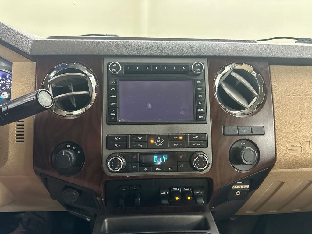 2011 Ford F-350SD Lariat DRW