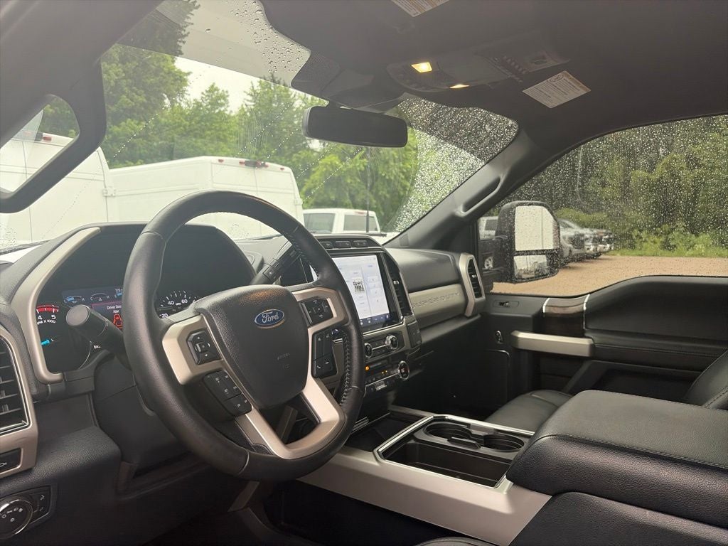 2022 Ford F-350SD Lariat DRW