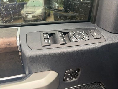 2022 Ford F-350SD Lariat DRW