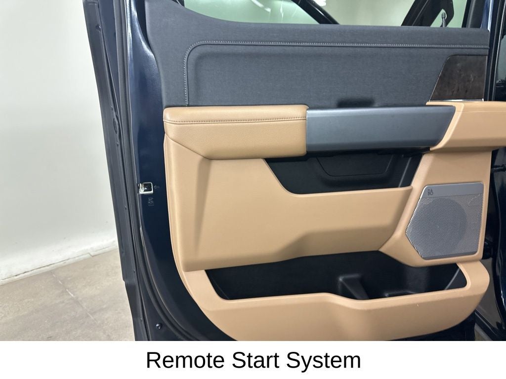 2023 Ford F-450SD Lariat DRW