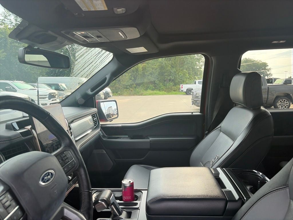 2022 Ford F-150 Lightning Lariat