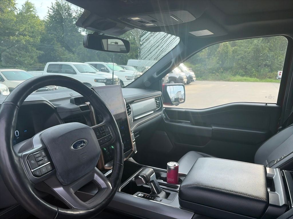 2022 Ford F-150 Lightning Lariat