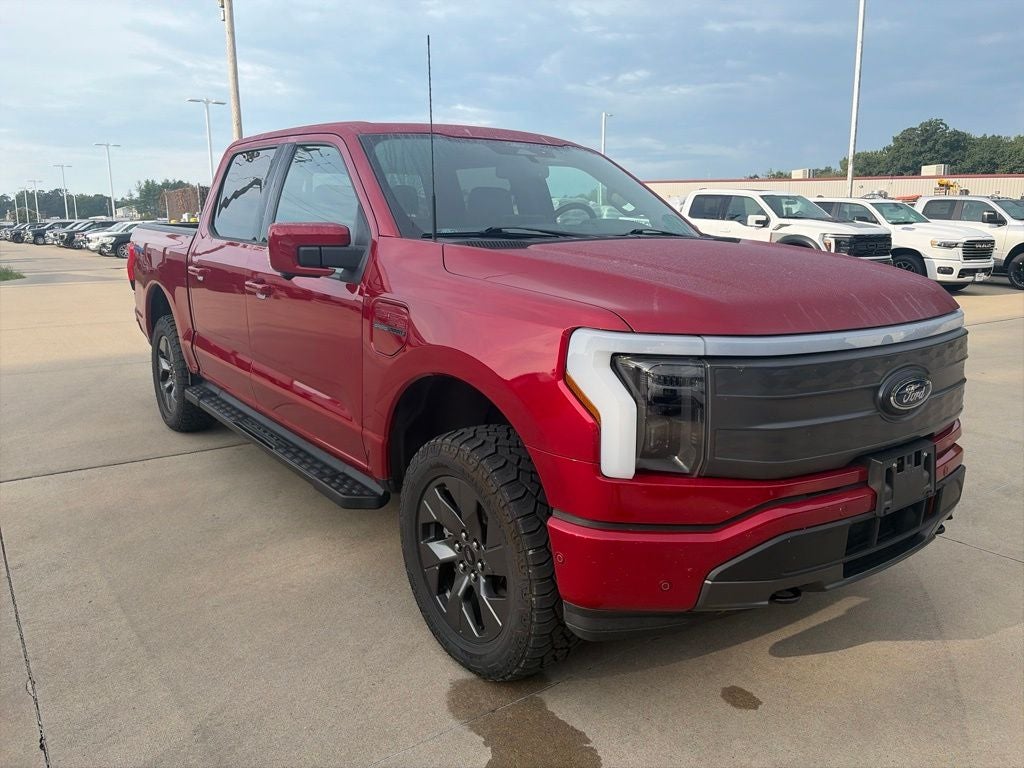 2022 Ford F-150 Lightning Lariat