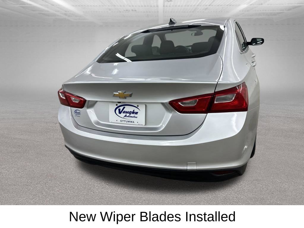 2022 Chevrolet Malibu LS 1FL