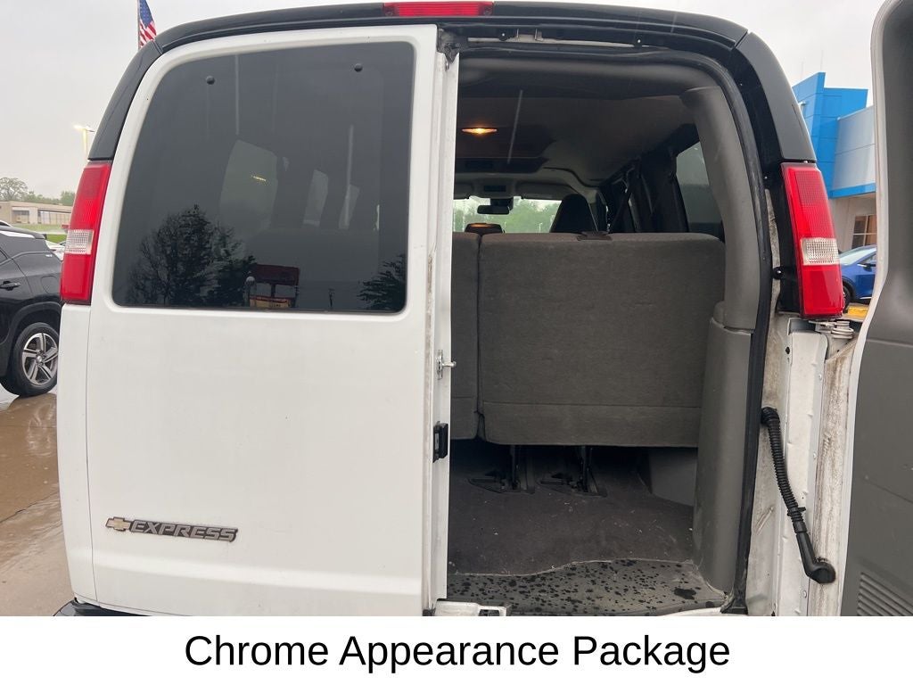 2019 Chevrolet Express 3500 LT Passenger