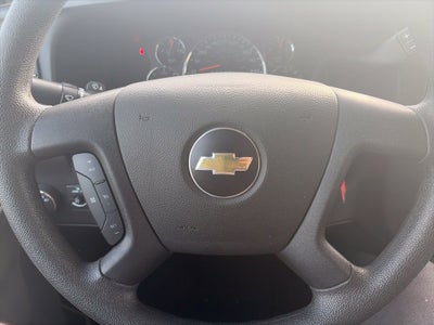 2025 Chevrolet Express 3500 LT Passenger