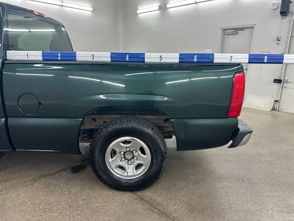 2003 Chevrolet Silverado 1500 Base