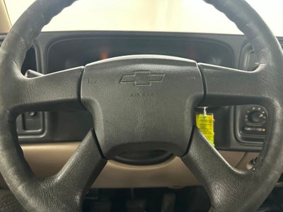 2003 Chevrolet Silverado 1500 Base