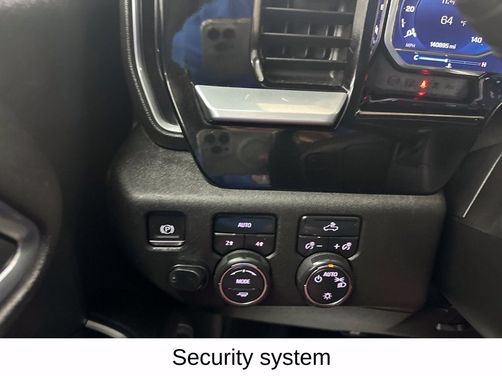 2022 Chevrolet Silverado 1500 LT LT1