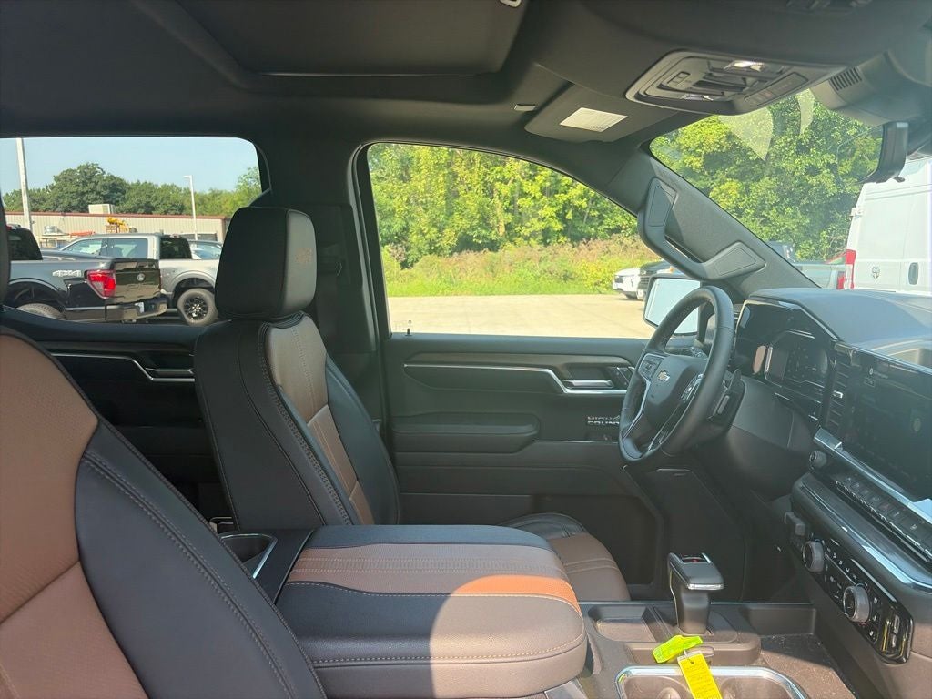 2025 Chevrolet Silverado 1500 High Country