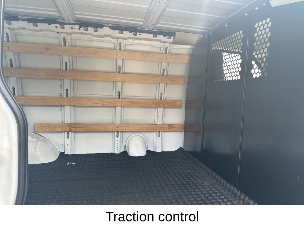 2024 Chevrolet Express 2500 Work Van Cargo