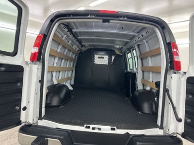 2024 Chevrolet Express 2500 Work Van Cargo