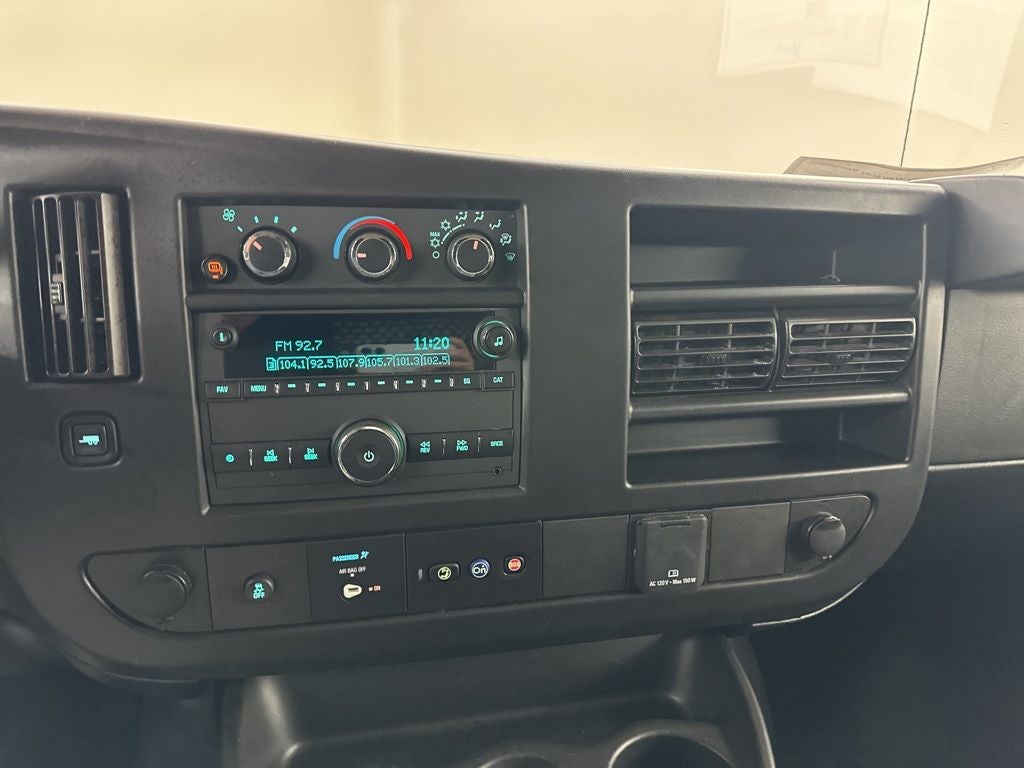 2024 Chevrolet Express 2500 Work Van Cargo