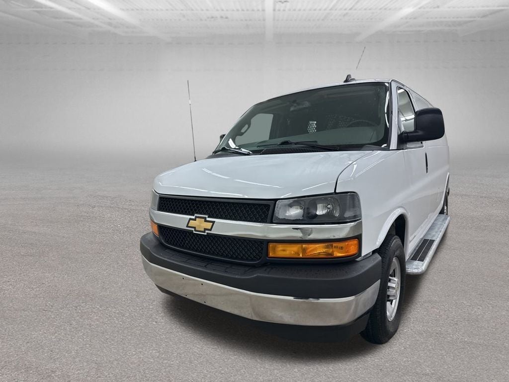 2024 Chevrolet Express 2500 Work Van Cargo