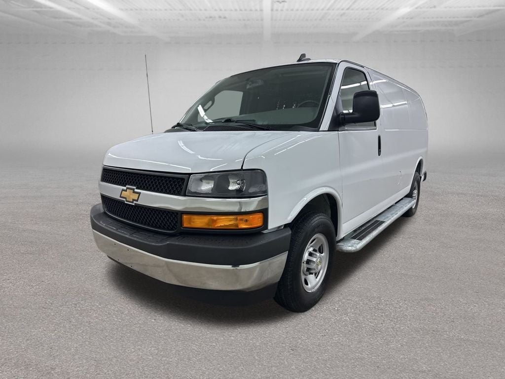 2024 Chevrolet Express 2500 Work Van Cargo