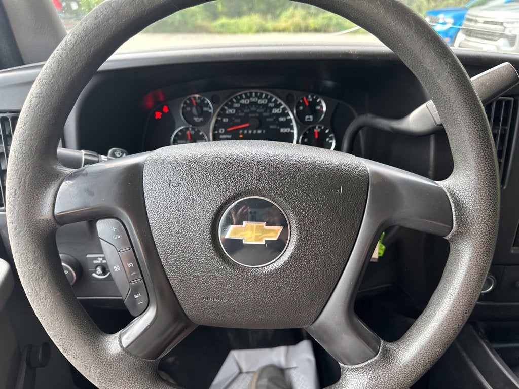 2011 Chevrolet Express 3500 Work Van Cargo