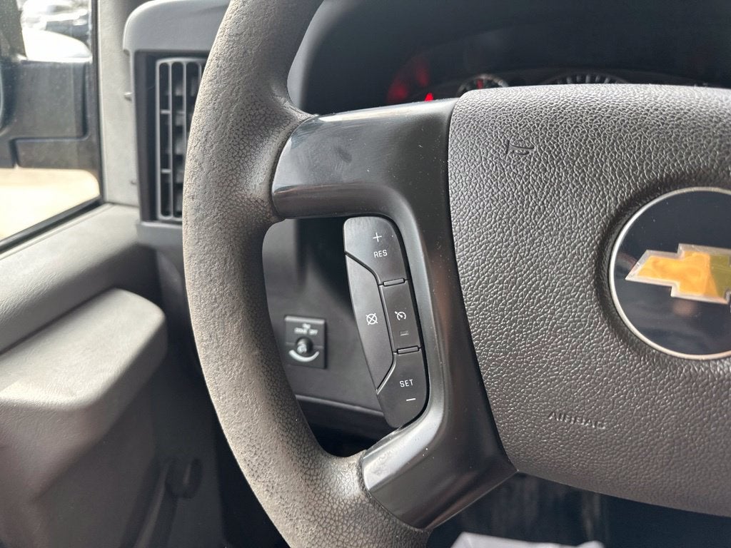 2011 Chevrolet Express 3500 Work Van Cargo