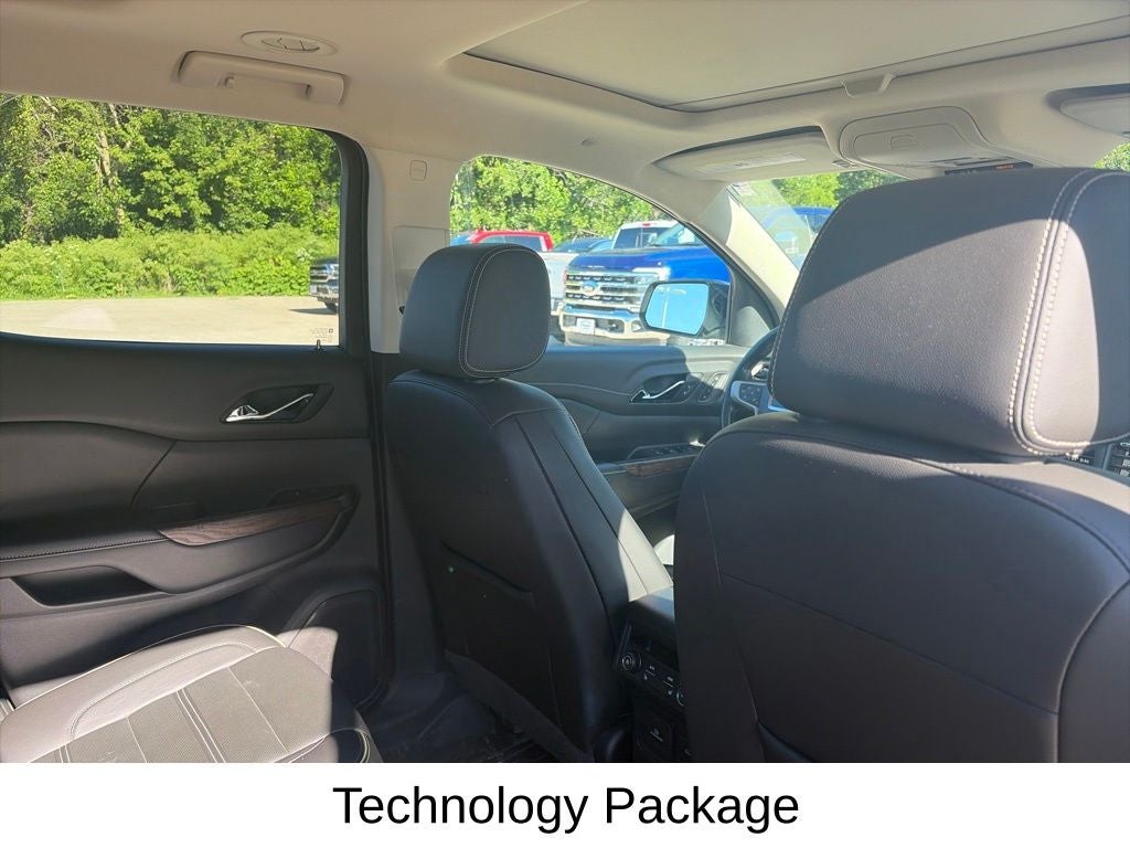 2020 GMC Acadia Denali