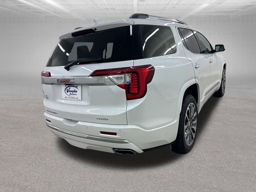 2022 GMC Acadia Denali