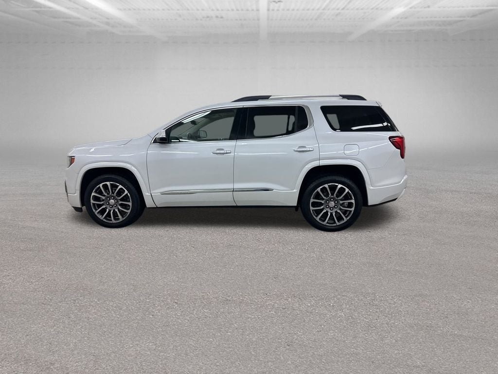 2022 GMC Acadia Denali