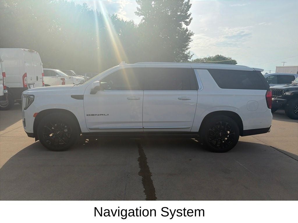 2023 GMC Yukon XL Denali