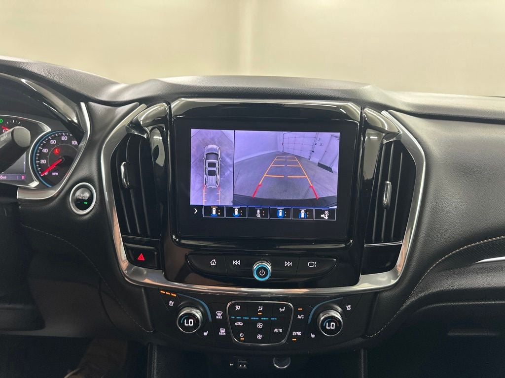 2021 Chevrolet Traverse Premier