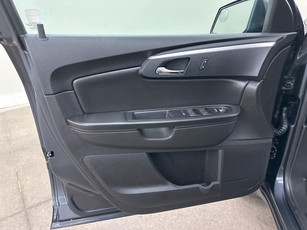 2012 Chevrolet Traverse LT 1LT