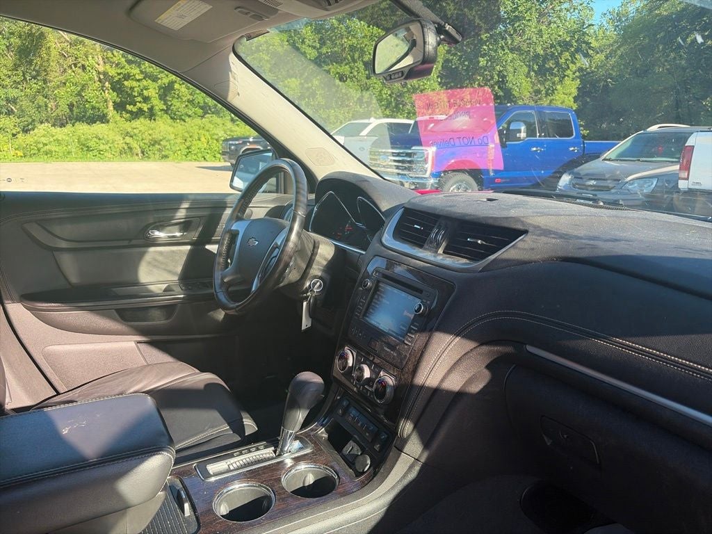 2017 Chevrolet Traverse 2LT 2LT