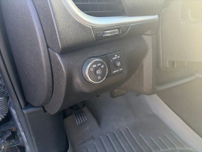 2017 Chevrolet Traverse 2LT 2LT
