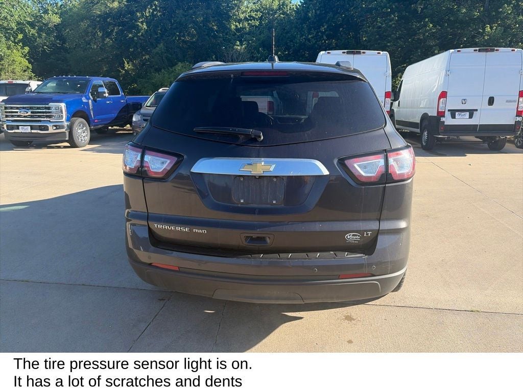 2017 Chevrolet Traverse 2LT 2LT