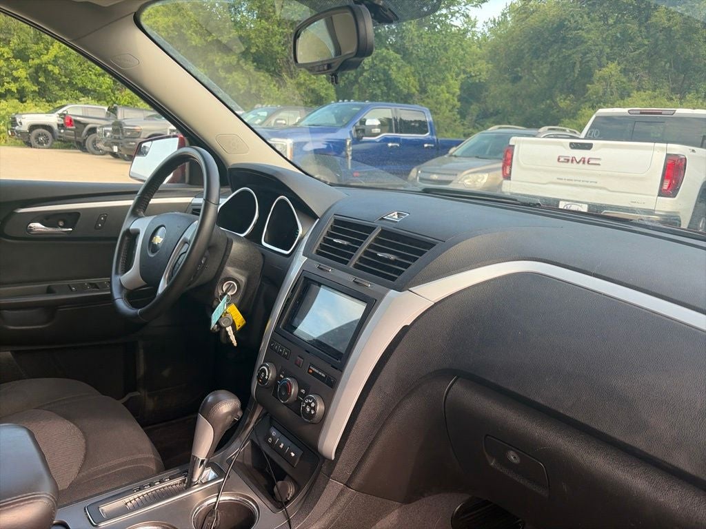 2010 Chevrolet Traverse LT 1LT