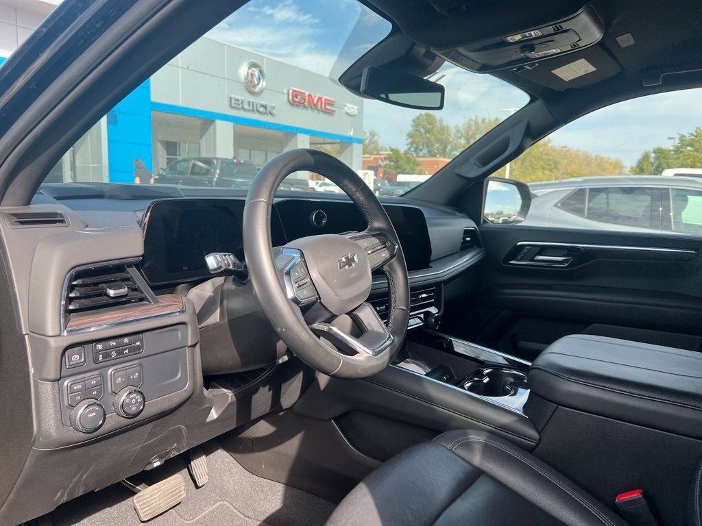 2025 Chevrolet Suburban Z71