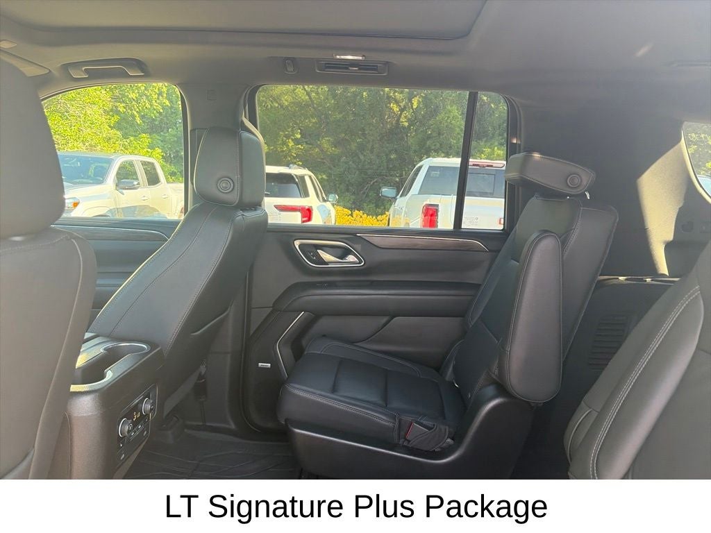 2021 Chevrolet Suburban LT