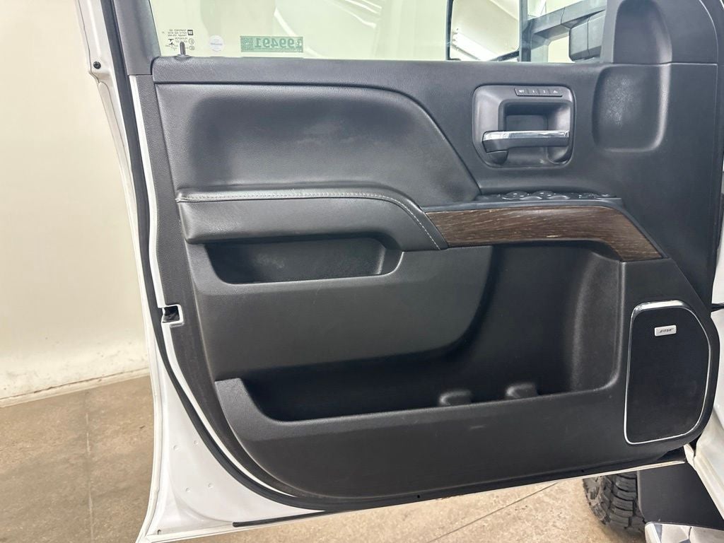 2017 GMC Sierra 2500HD Denali