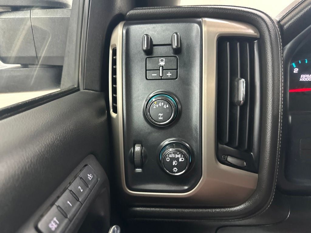 2017 GMC Sierra 2500HD Denali