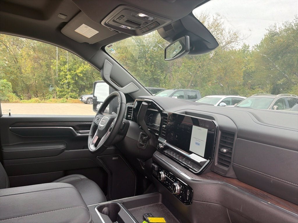 2024 GMC Sierra 2500HD SLT