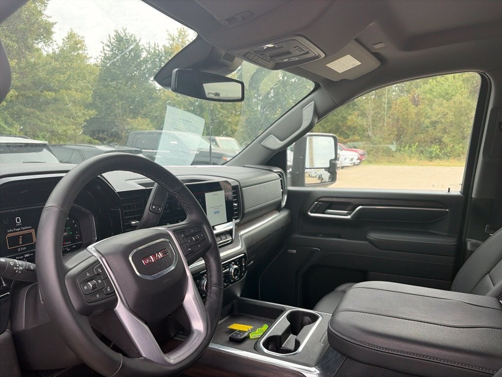 2024 GMC Sierra 2500HD SLT