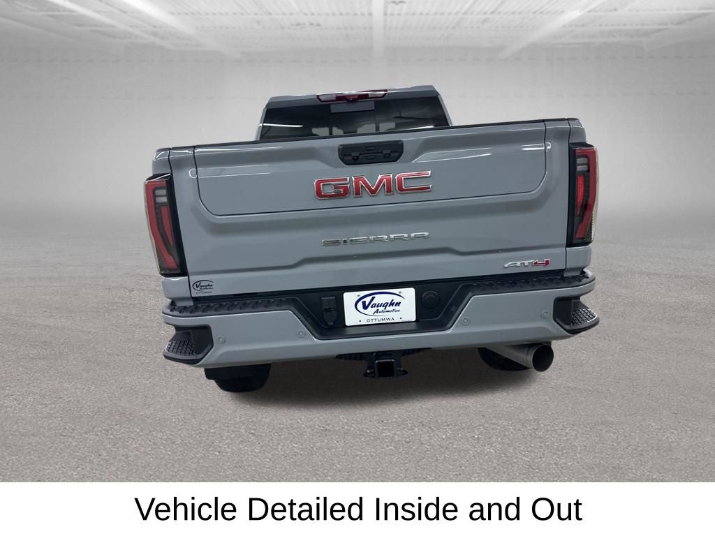 2025 GMC Sierra 2500HD AT4