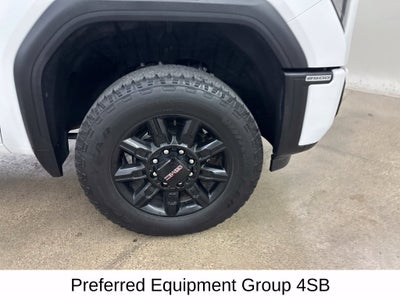 2025 GMC Sierra 2500HD AT4