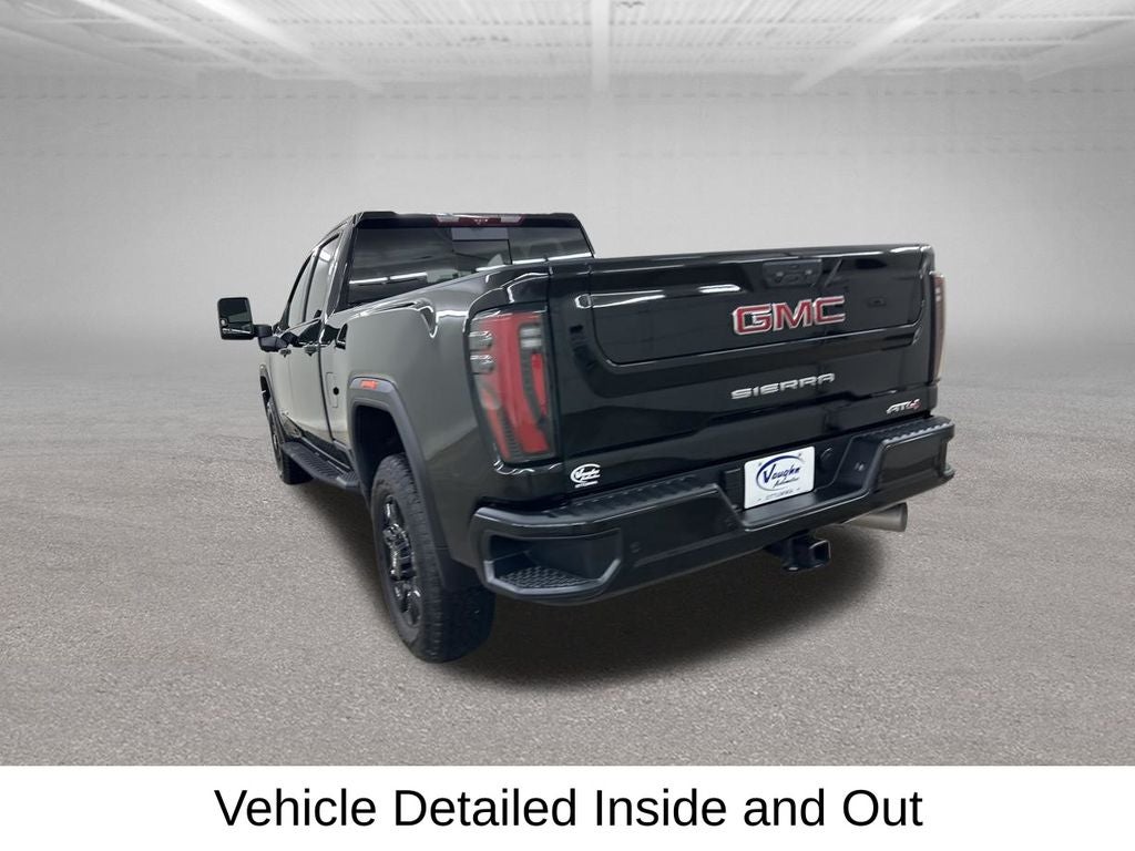 2025 GMC Sierra 2500HD AT4